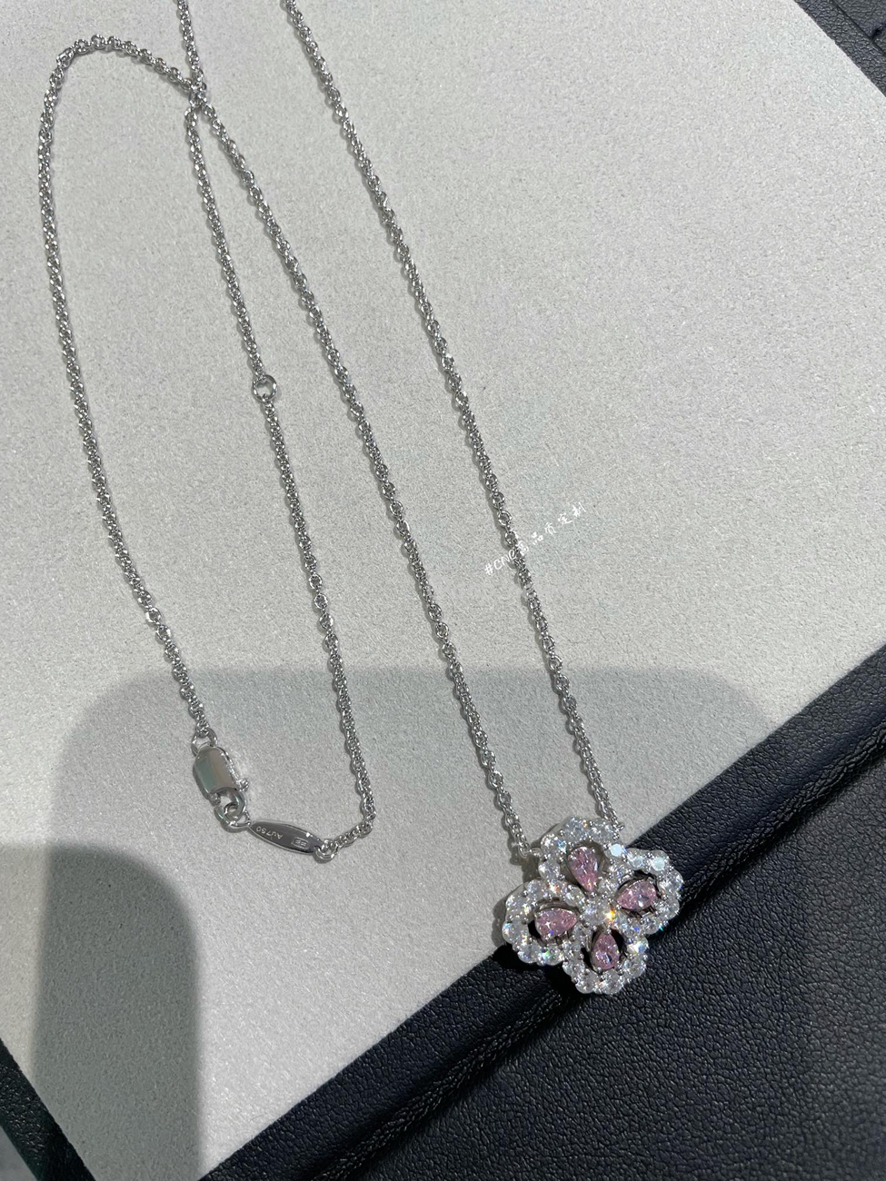 Harry Winston Diamond Necklace (5) - www.newkick.vip